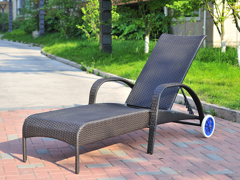Lounge Rattan le dhá roth, leaba RatánComment Allamuigh, Cathaoirleach Recliner Rattan YQ-RB-410