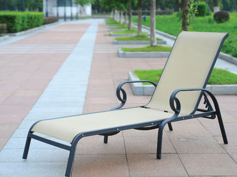 CÚRSAÍ A LEANAS, SUNLOUNGER, LOUNGE SUN A alúmanaim YQ-TB-415